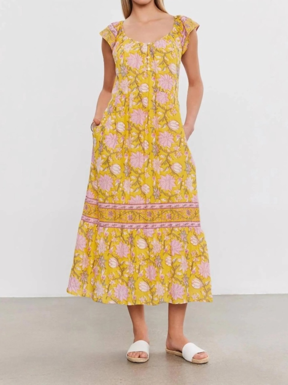 Velvet by Graham and Spencer Jazlyn Dress XS like new